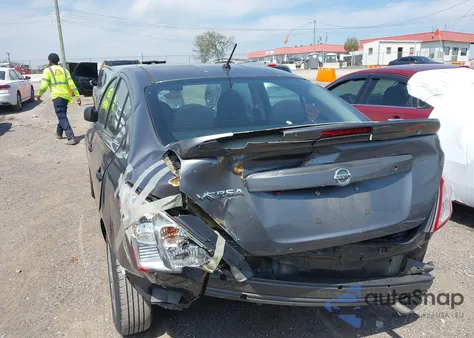 2016 Nissan Versa 1.6 S+ из США, поврежденный, VIN 3N1CN7AP4GL915095